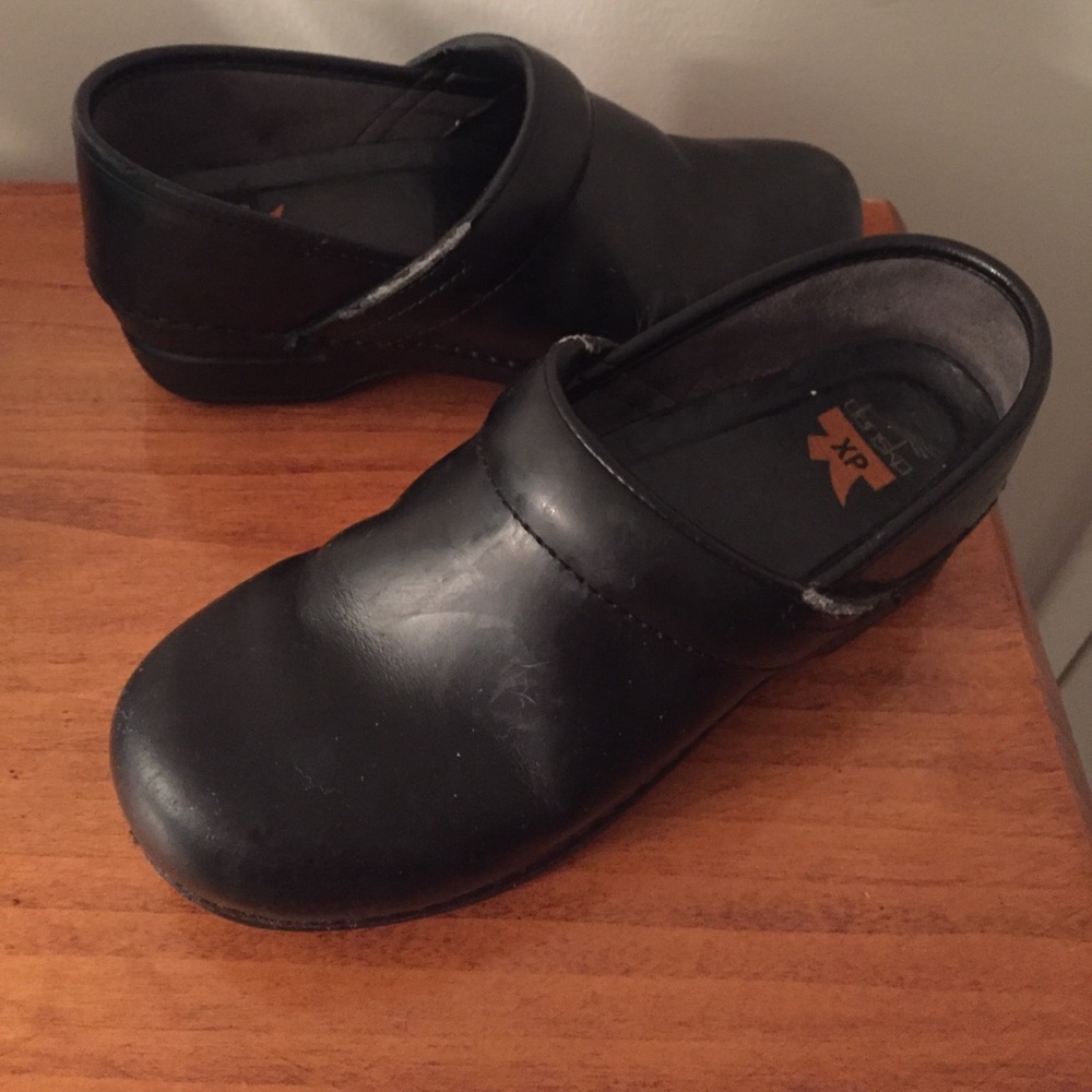 Black Dansko XP clogs